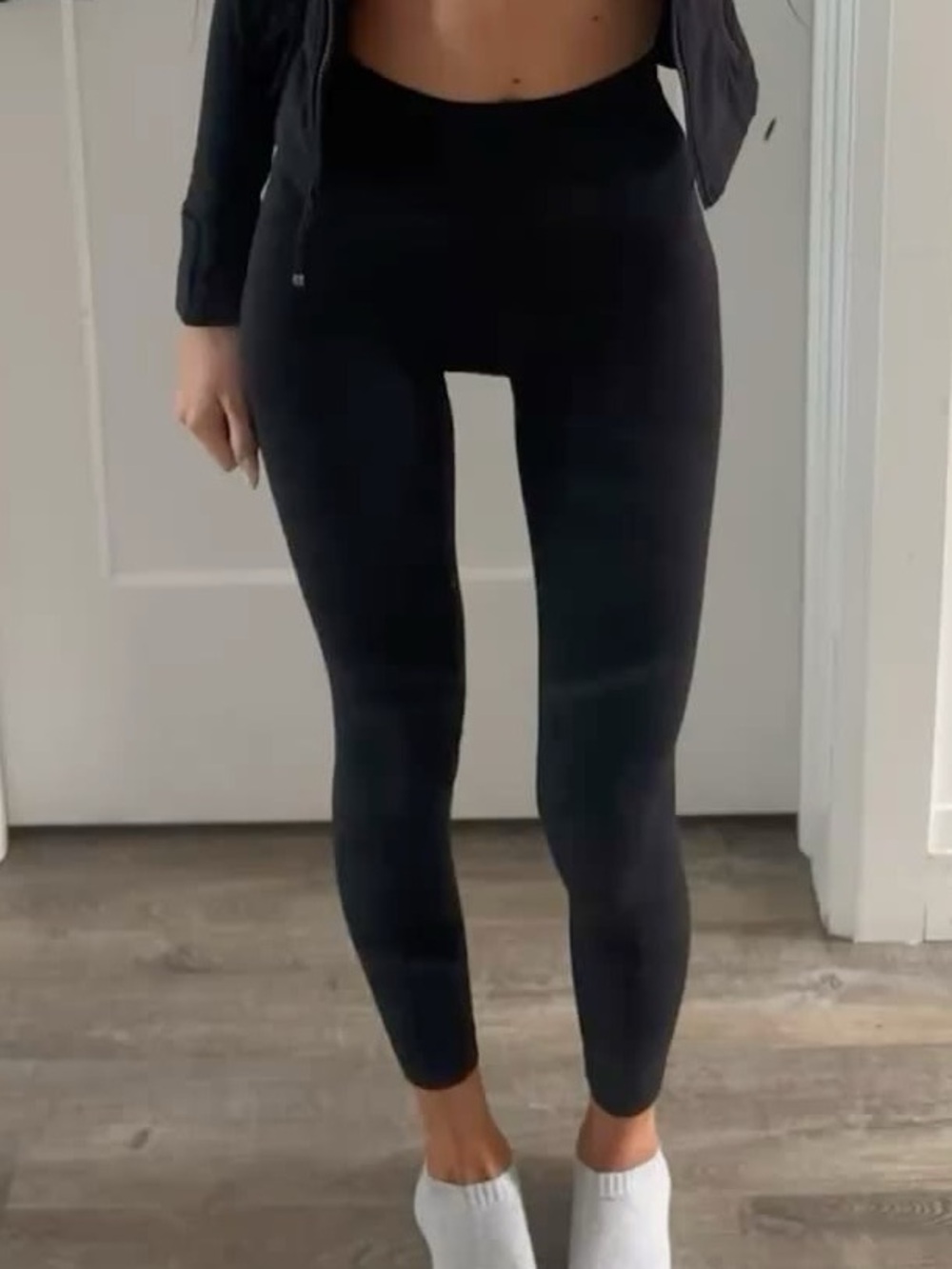 Workout Bottoms Bundle | Lululemon Leggings + AUROLA & JoyLab Biker Shorts - Picture 3 of 5